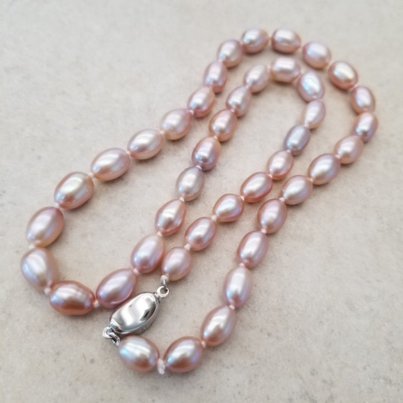 REAL 17" 9mm Lavender Pearl Necklace - Picture 5 of 8